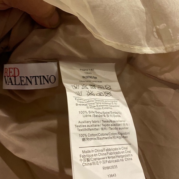 Beautiful auth Red Valentino cream lace - Picture 5 of 7